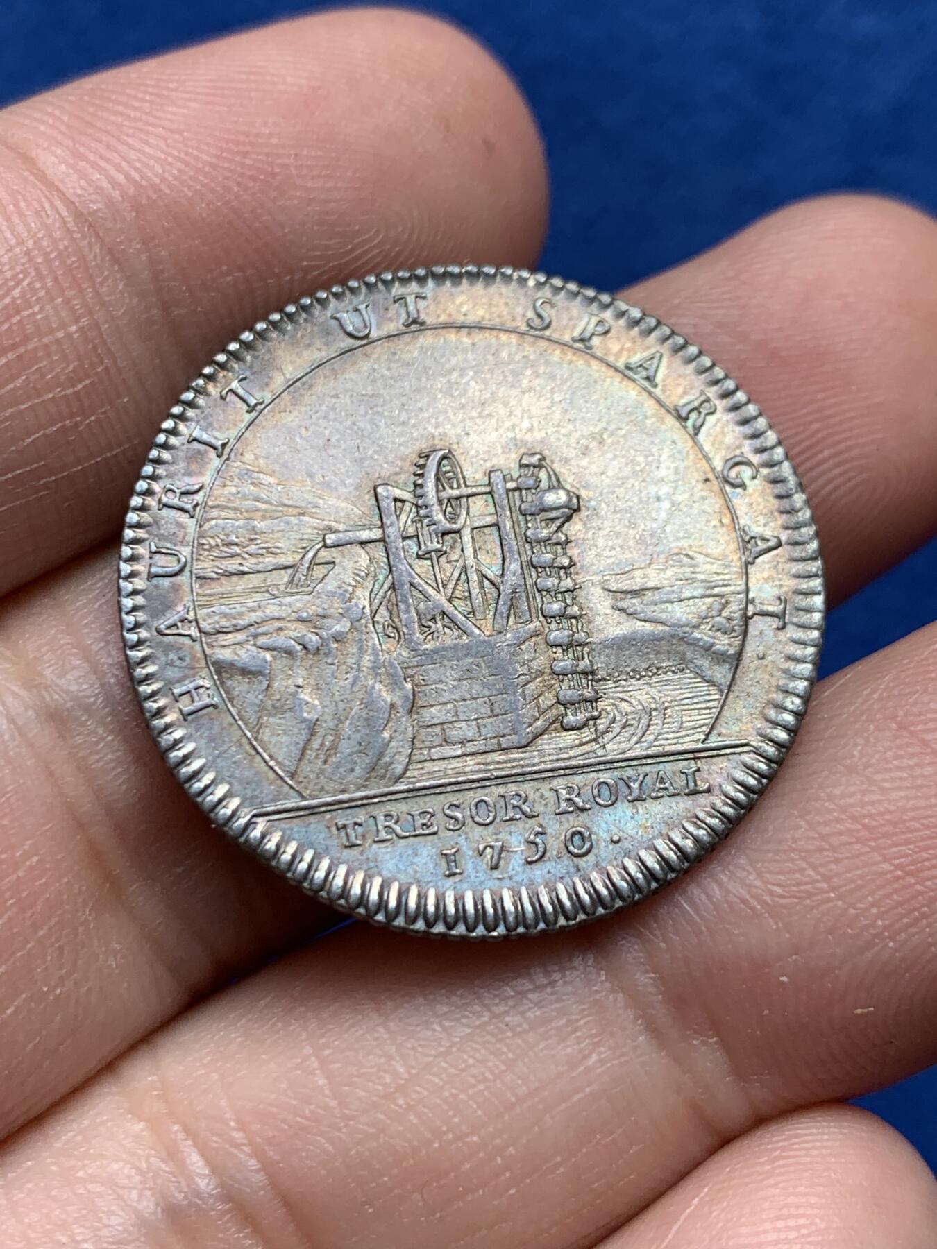 《竞宝斋》第440场 周日，周一，周二 3场连拍 （全场包邮） 法国路易十五头像皇家宝藏银质代币，6.92g，28.7mm