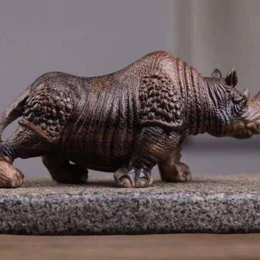 听雨轩（26） 惠安沉香木犀牛摆件 带香味 12cm