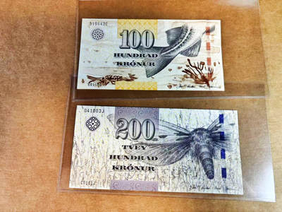 【Blue Auction】世界纸币精拍第752期——18级TOP拍卖/信誉/品质/专业/高效💫 - 【一组2张】法罗群岛 2011年100-200克朗  全新UNC