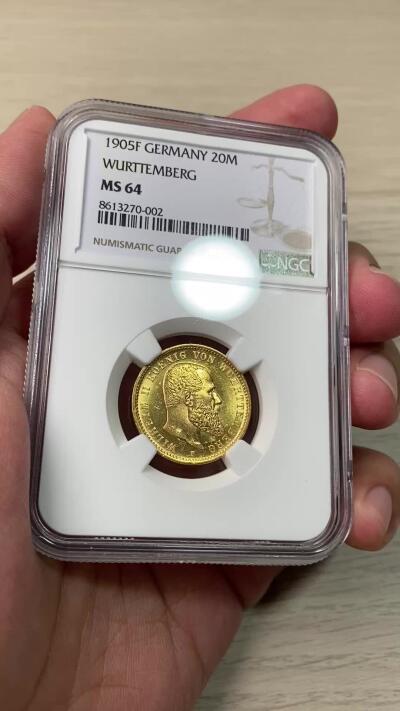 万国钱币拍卖第055期 NGC MS64 1905德国符腾堡威廉二世大胡子流通长翅20马克金币 顶级车轮金光 高分罕见品种 7.96g 900金