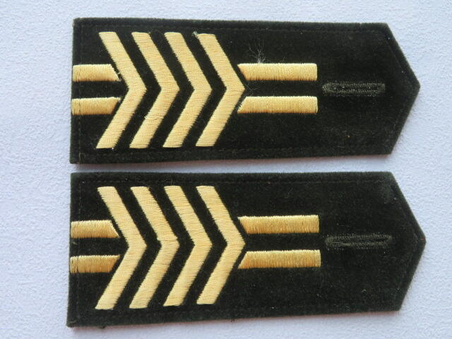 23--94年43厂4号陆四级军士长一付