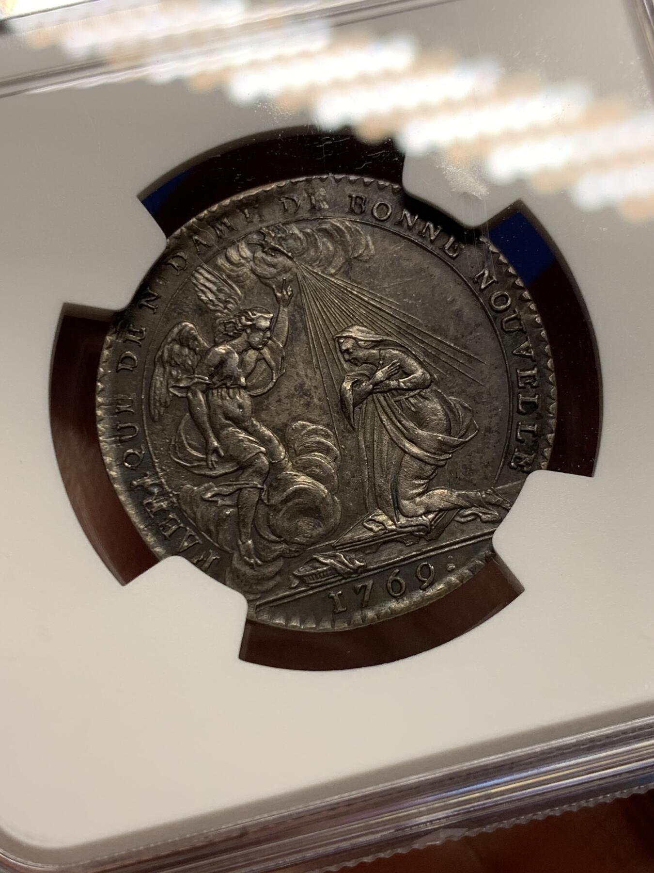 《竞宝斋》第440场 周日，周一，周二 3场连拍 （全场包邮） NGC MS62 法国1769年宗教神职人员大会银质代币