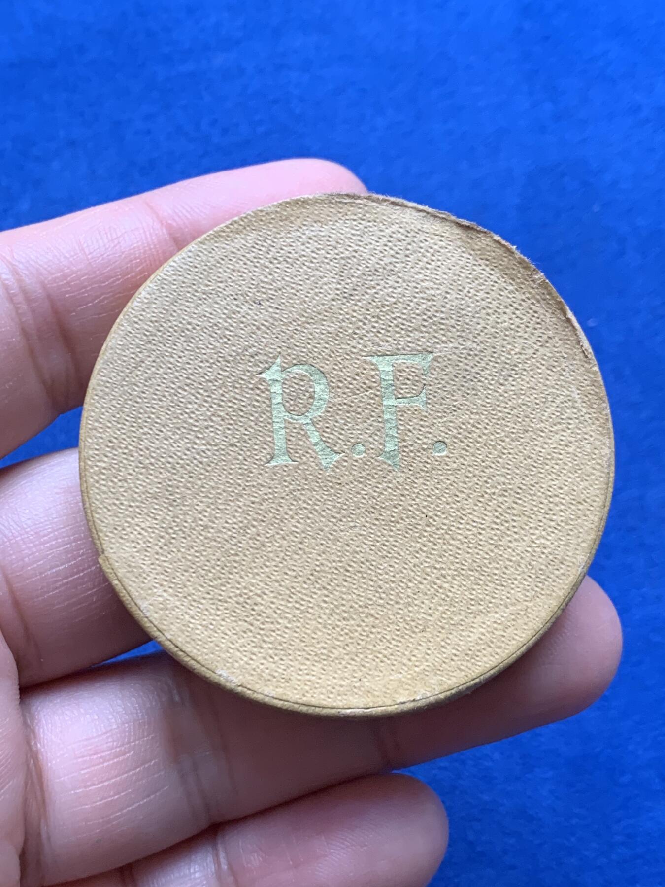 《竞宝斋》第440场 周日，周一，周二 3场连拍 （全场包邮） 美国一战老兵访问法国大铜章 原盒 直径44.2mm 重量39.45g