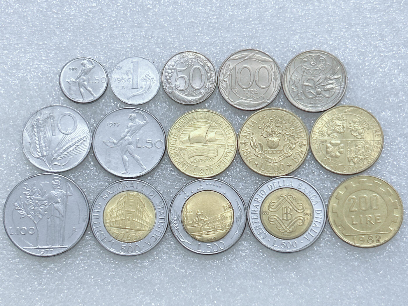 第一海外回流一元起拍收藏 散集专场  第269期 意大利不同版本硬币 15枚 原光好品