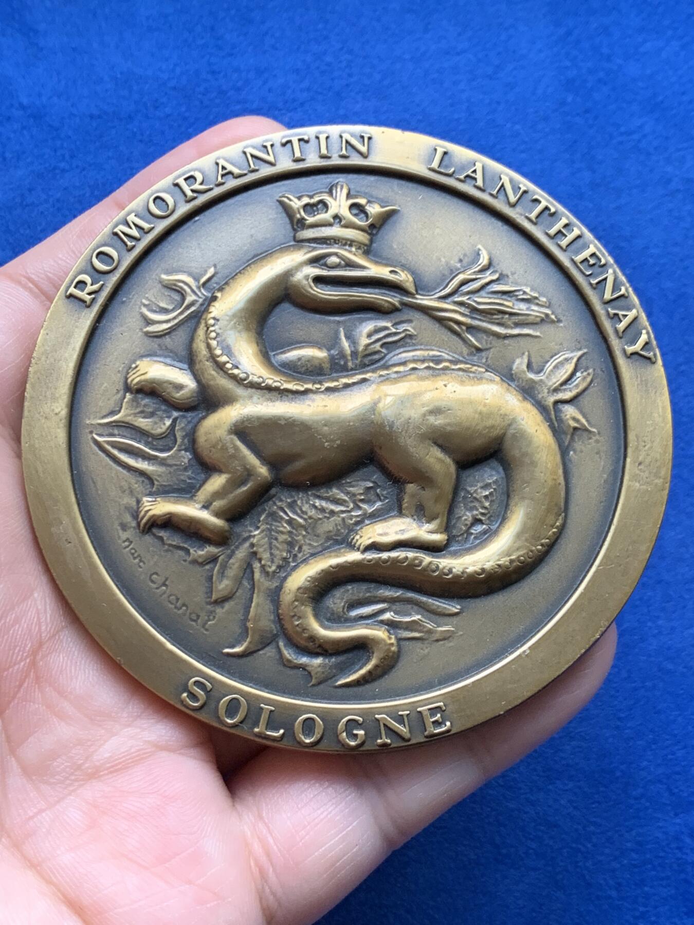 《竞宝斋》第440场 周日，周一，周二 3场连拍 （全场包邮） 法国军医大铜章 直径80mm 重量234.2g，背面火龙好看