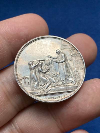 《竞宝斋》第440场 周日，周一，周二 3场连拍 （全场包邮） - 法国婚姻与爱情纪念银章，12.28g，29.5mm，手指边铭