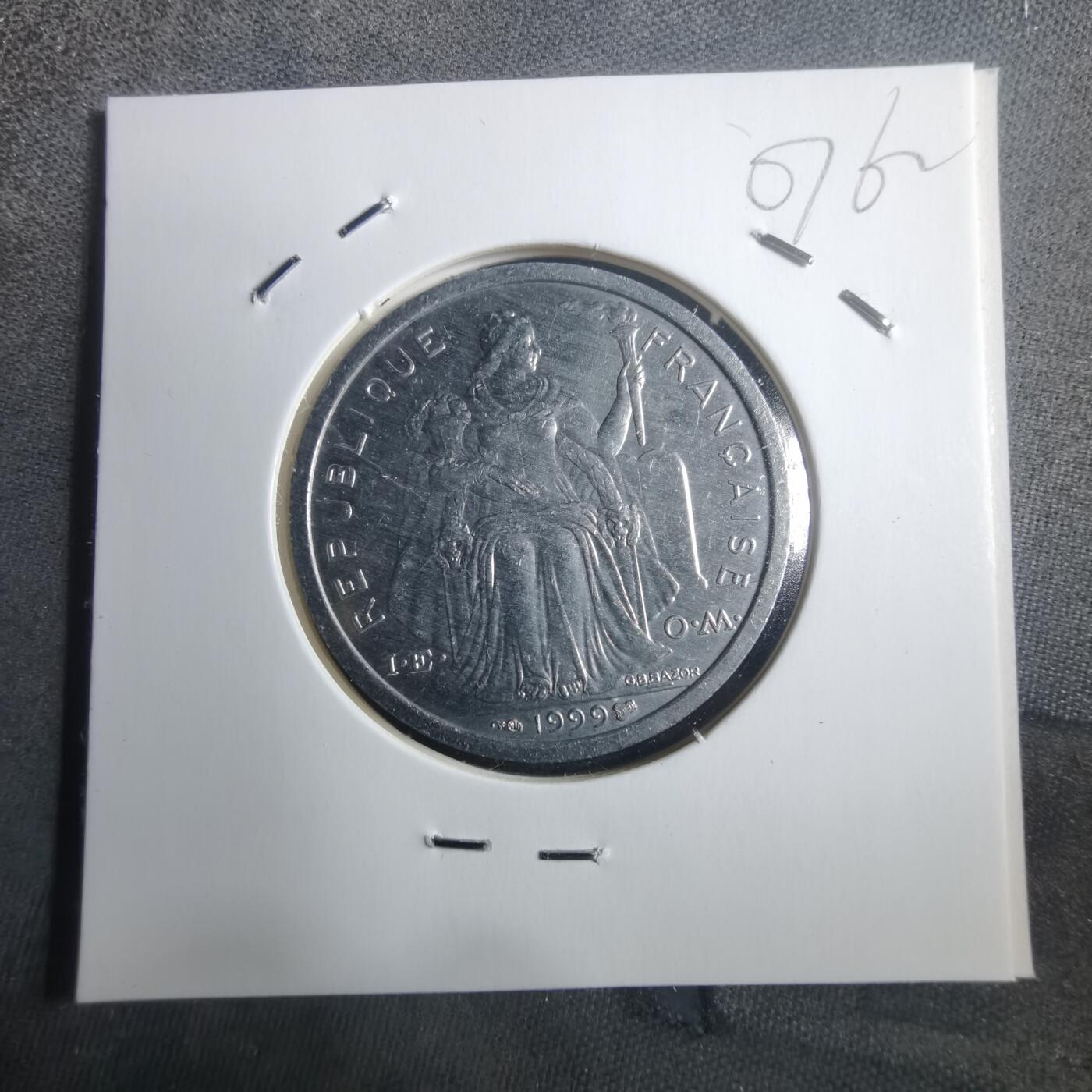 沼泽如烟--第907场 法属波利尼西亚1999年2法郎