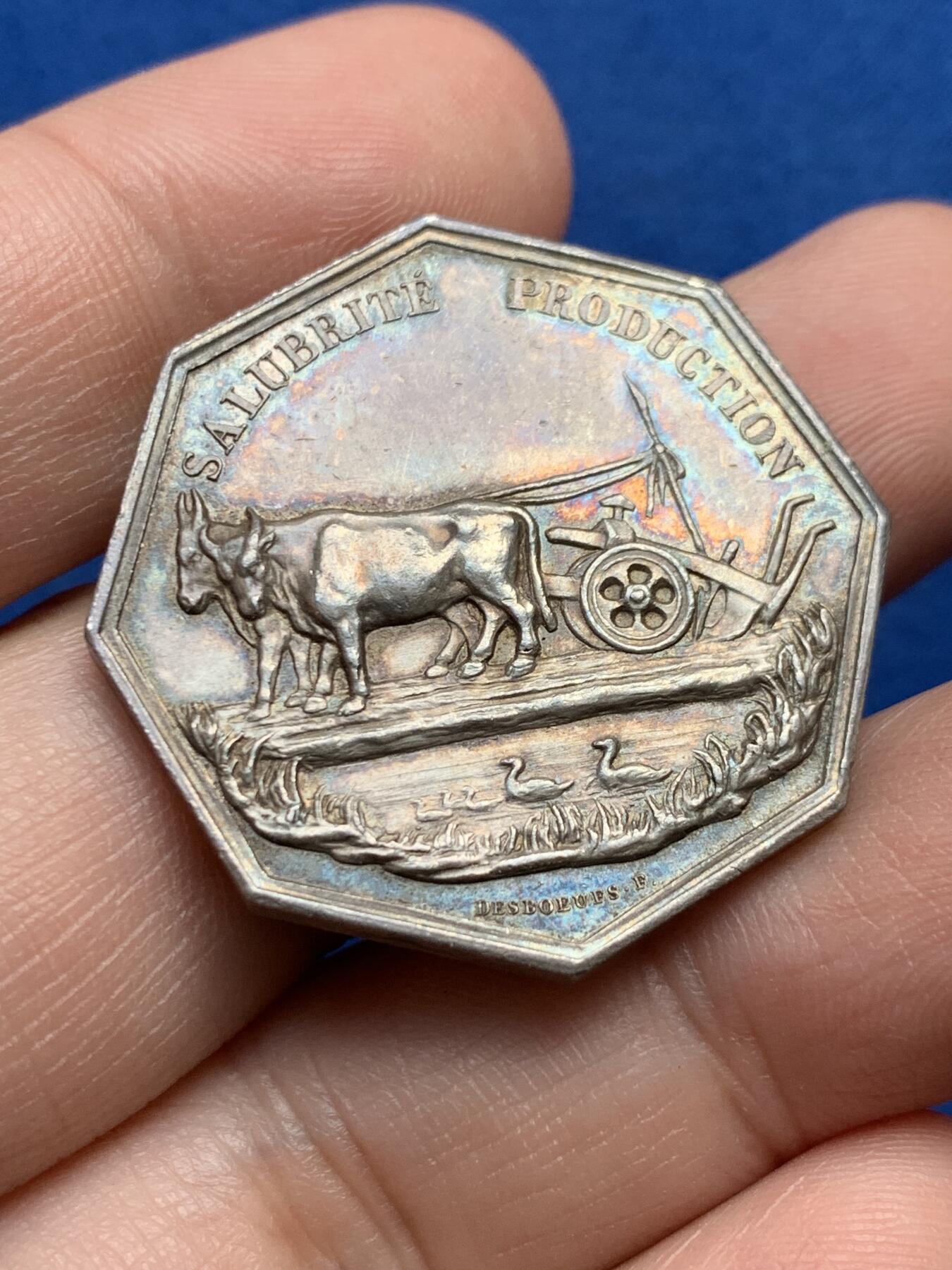 《竞宝斋》第440场 周日，周一，周二 3场连拍 （全场包邮） 法国JETON银质八角，商业干燥通用公司，直径32.2毫米，克重17.55，边铭：1832-1841油灯