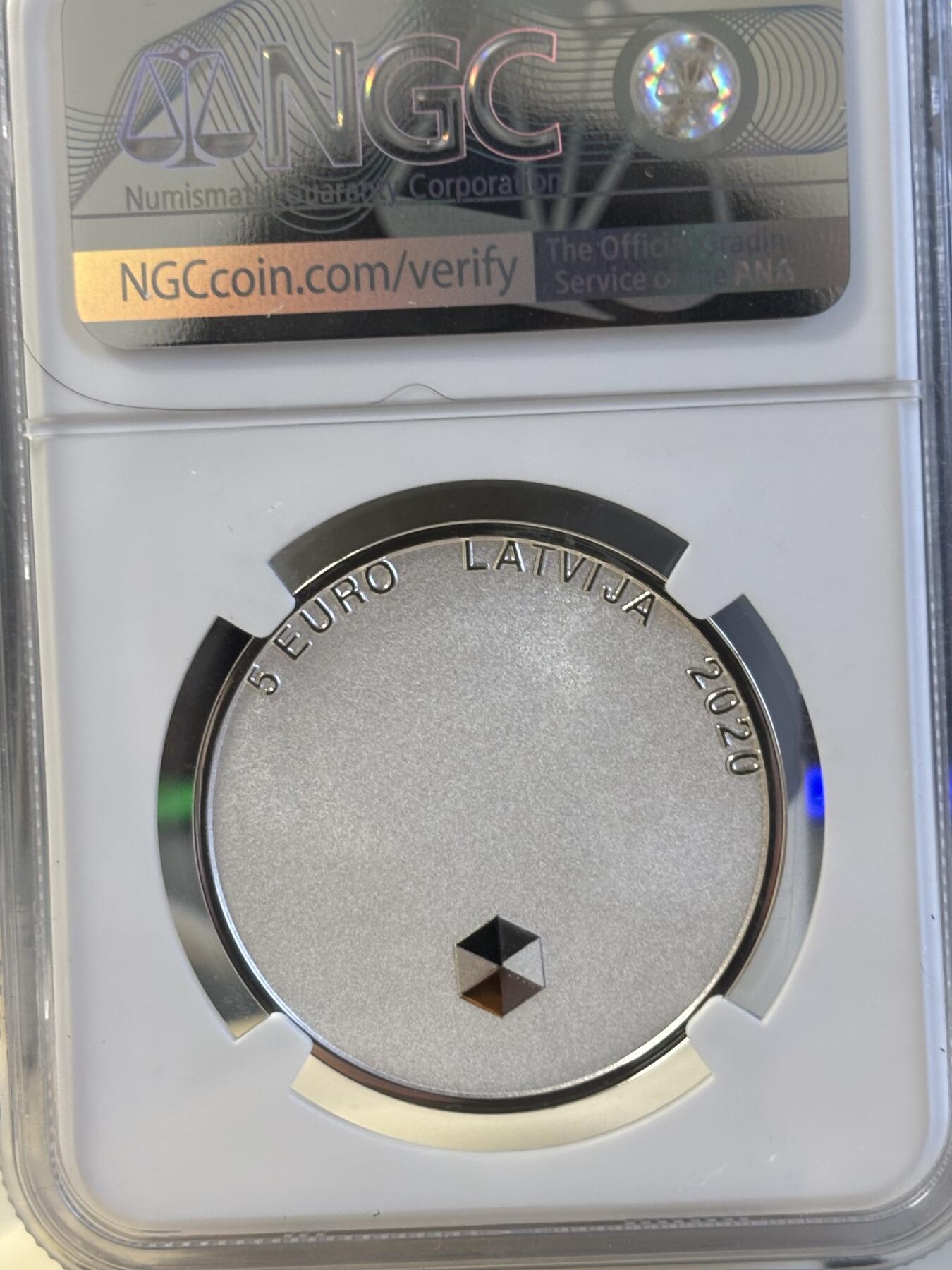 第182期拍卖 获奖拉脱维亚2020年个人自由精制彩银币NGC-PF70原盒证书，925银，22克，发行3500枚