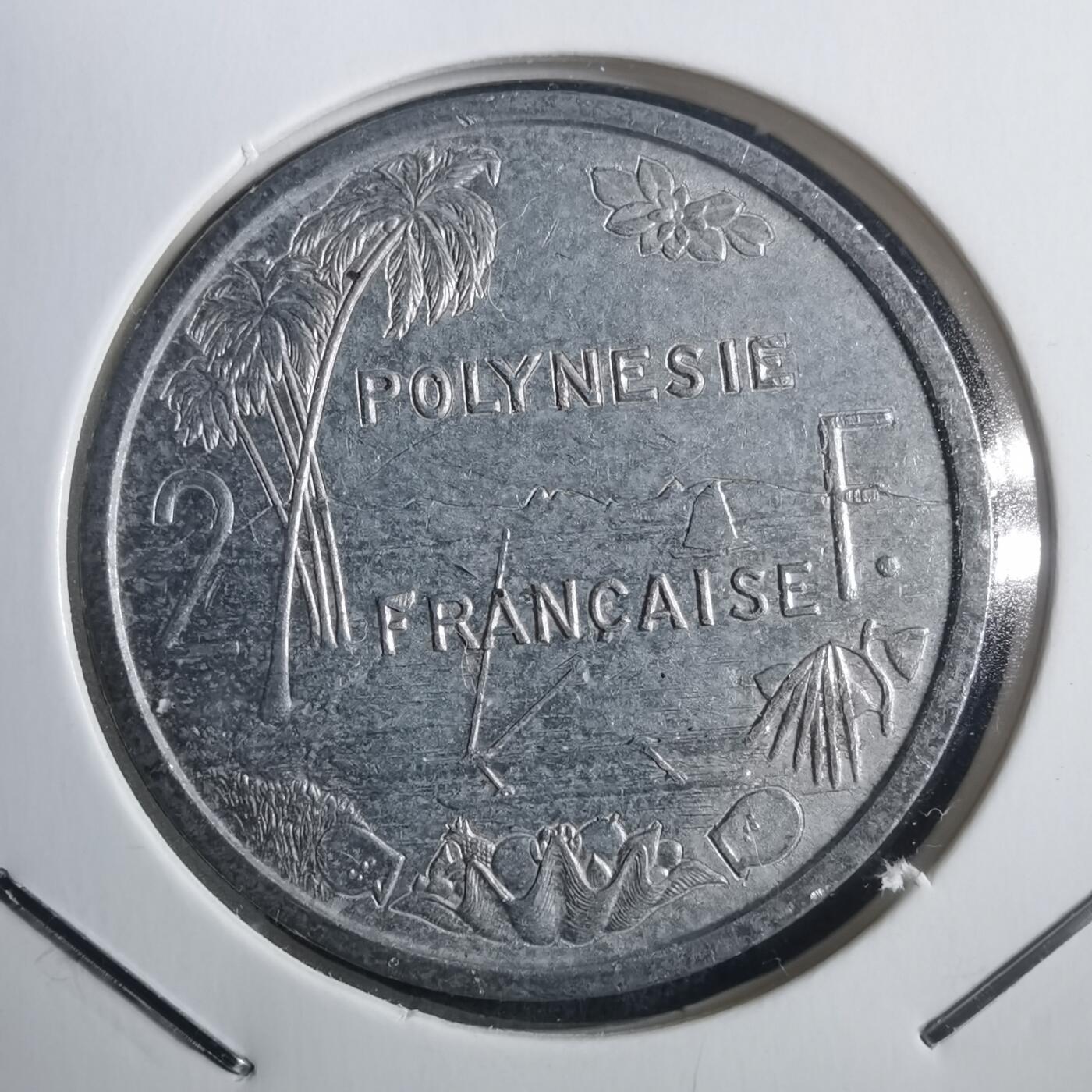 沼泽如烟--第907场 法属波利尼西亚1982年2法郎