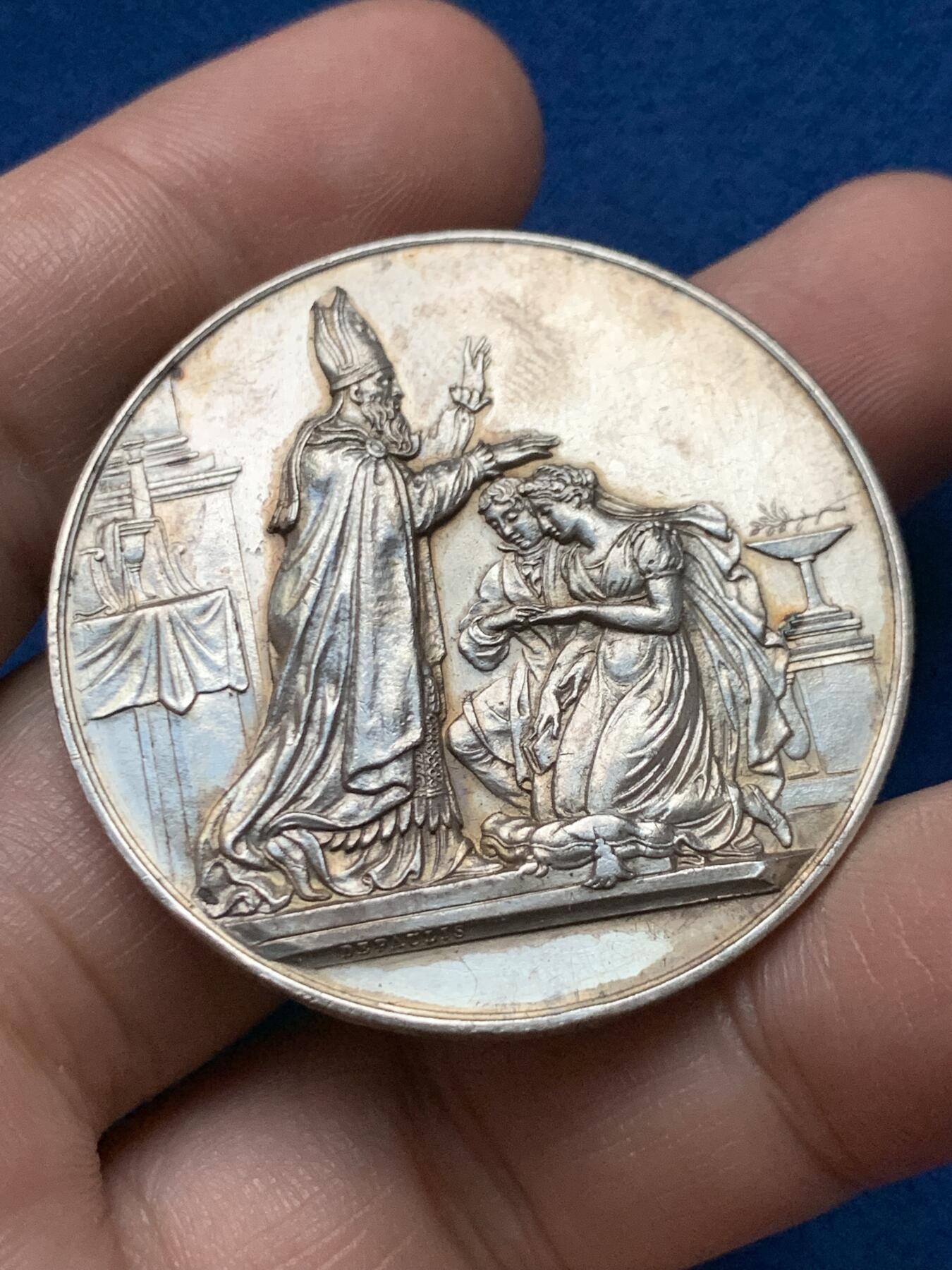 《竞宝斋》第440场 周日，周一，周二 3场连拍 （全场包邮） 法国婚姻与爱情纪念银章，30.29g，41.4mm，丰饶角边铭