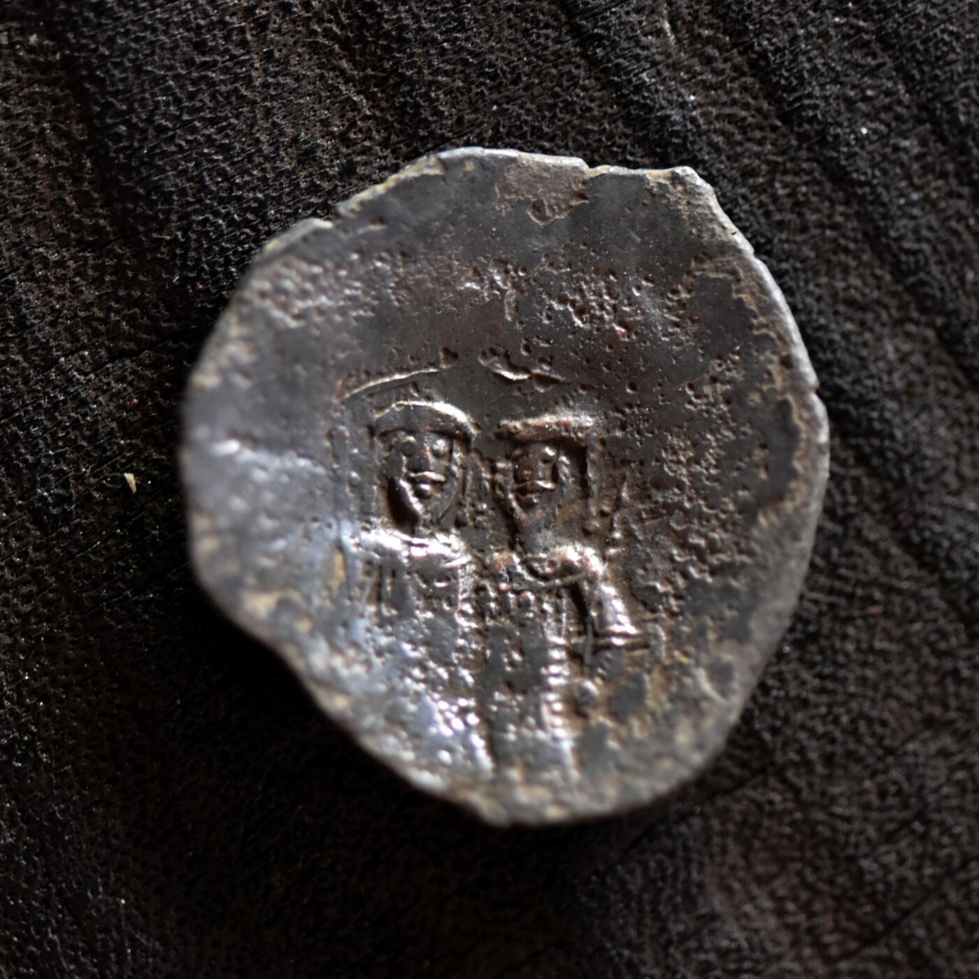 【良泉】第41期【自动场】11月27日晚19.30点开拍！86组，西方古代钱币专场 公元1204-1261年【十字军】【拜占庭-拉丁统治】 碟形币，2.41克