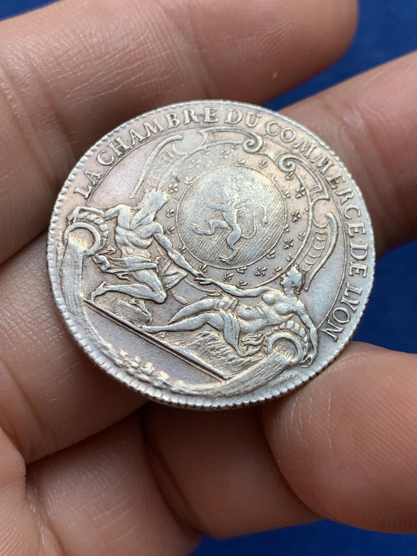 《竞宝斋》第440场 周日，周一，周二 3场连拍 （全场包邮） 法国里昂商会银质代币，9.47g，30.3mm