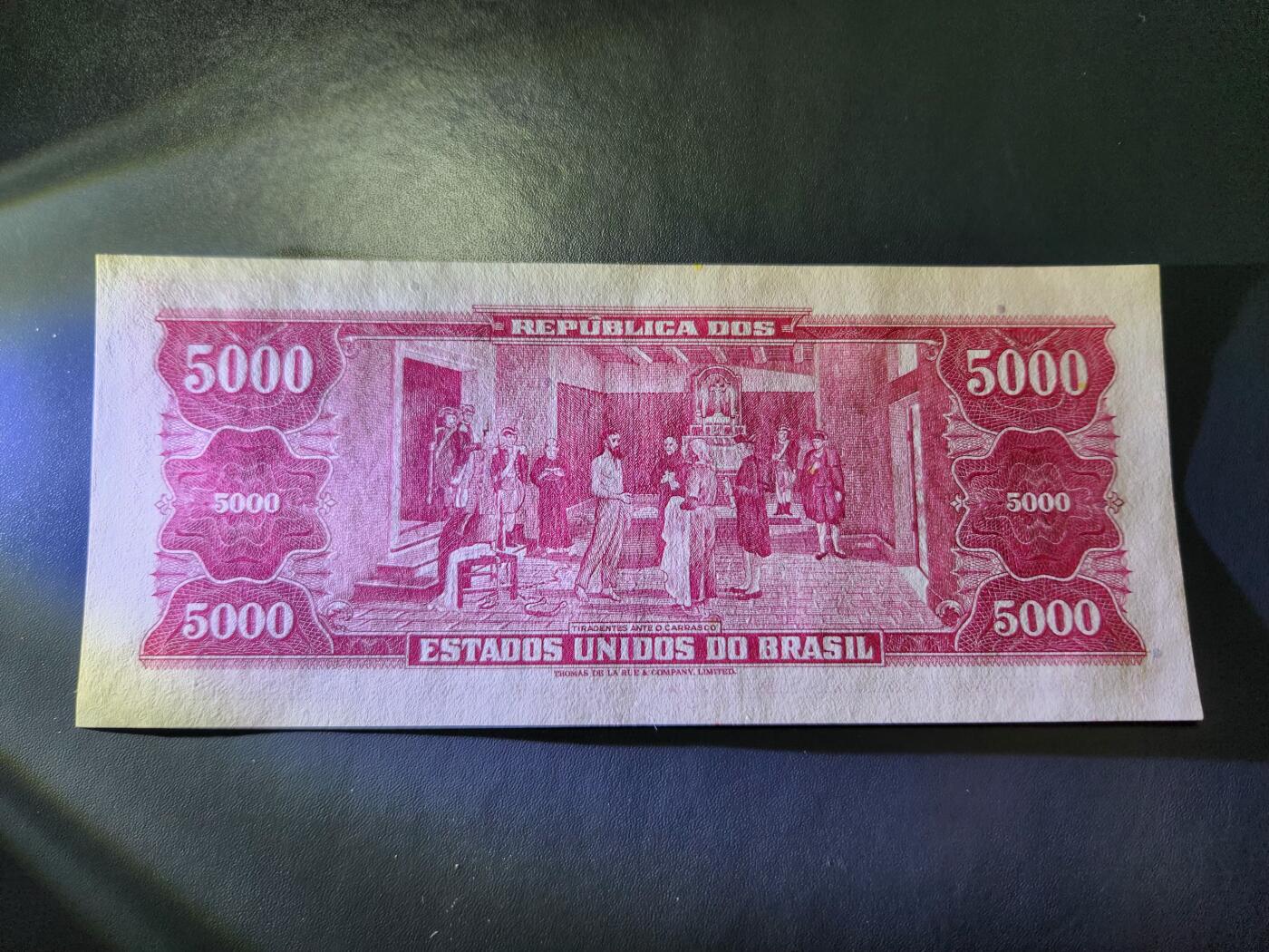 11月21号晚上8点 外国纸币自动截拍第61场 巴西 1963年5000克鲁塞罗  签名12 近新稀少