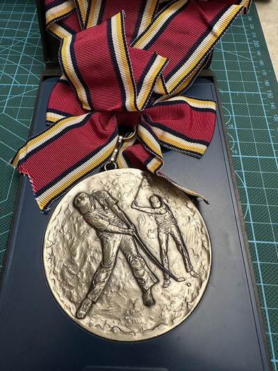 蒂克钱币-第48场日本章牌专场 - 日本 棒球大赛 奖牌 74mm 274g 