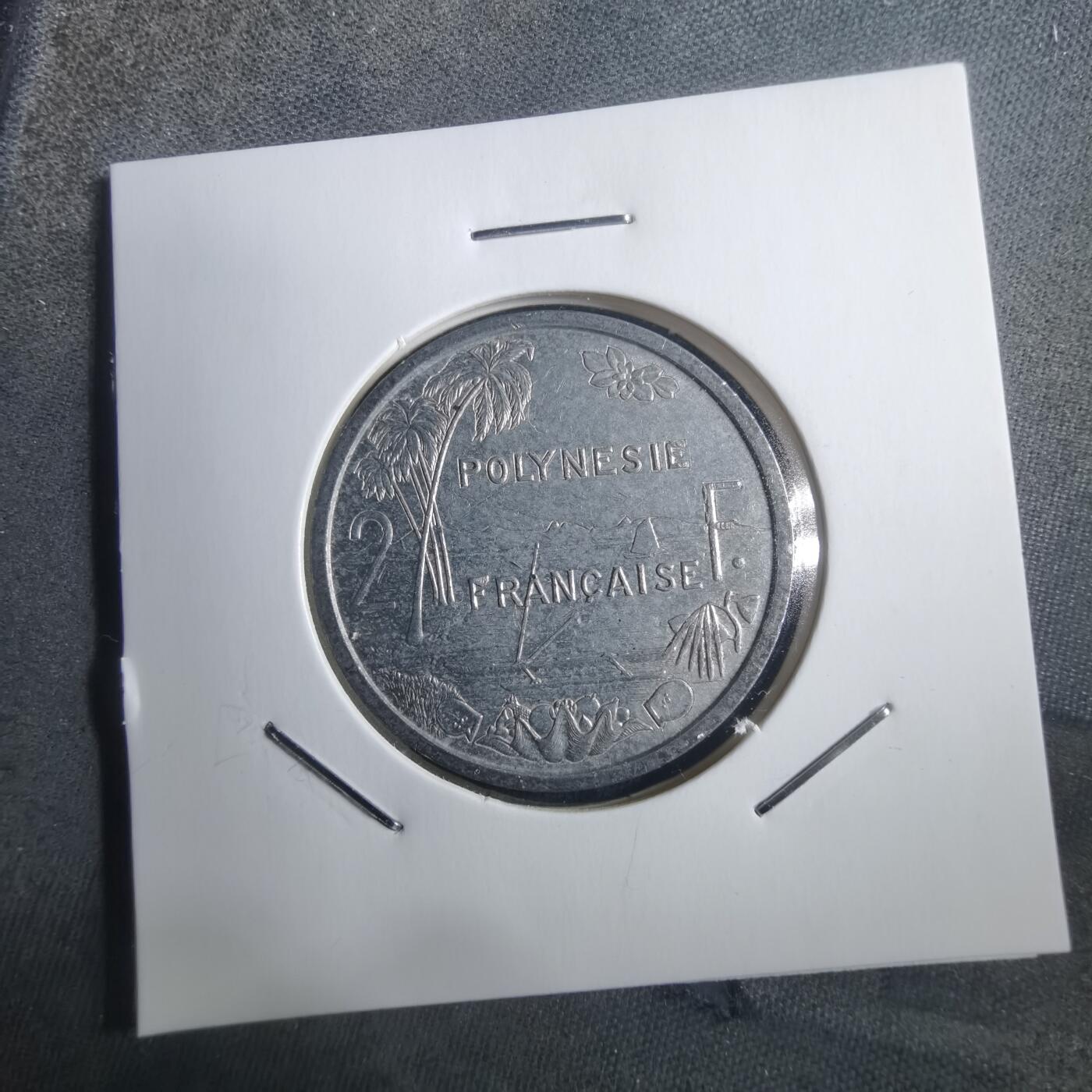 沼泽如烟--第907场 法属波利尼西亚1982年2法郎