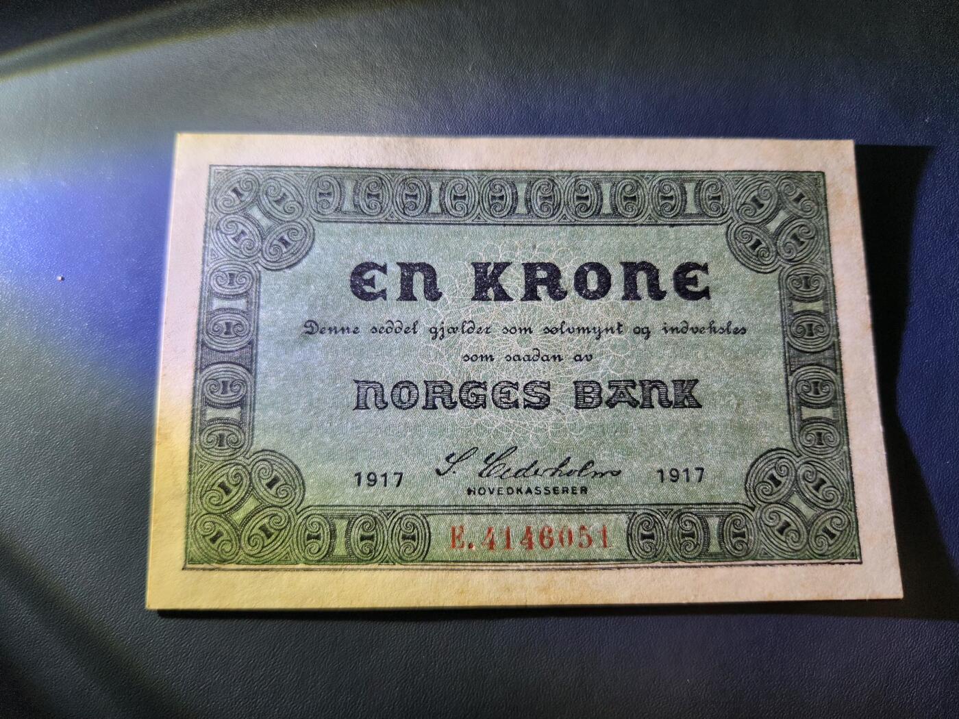 11月21号晚上8点 外国纸币自动截拍第61场 挪威1917年1克朗  老版 新品轻微黄