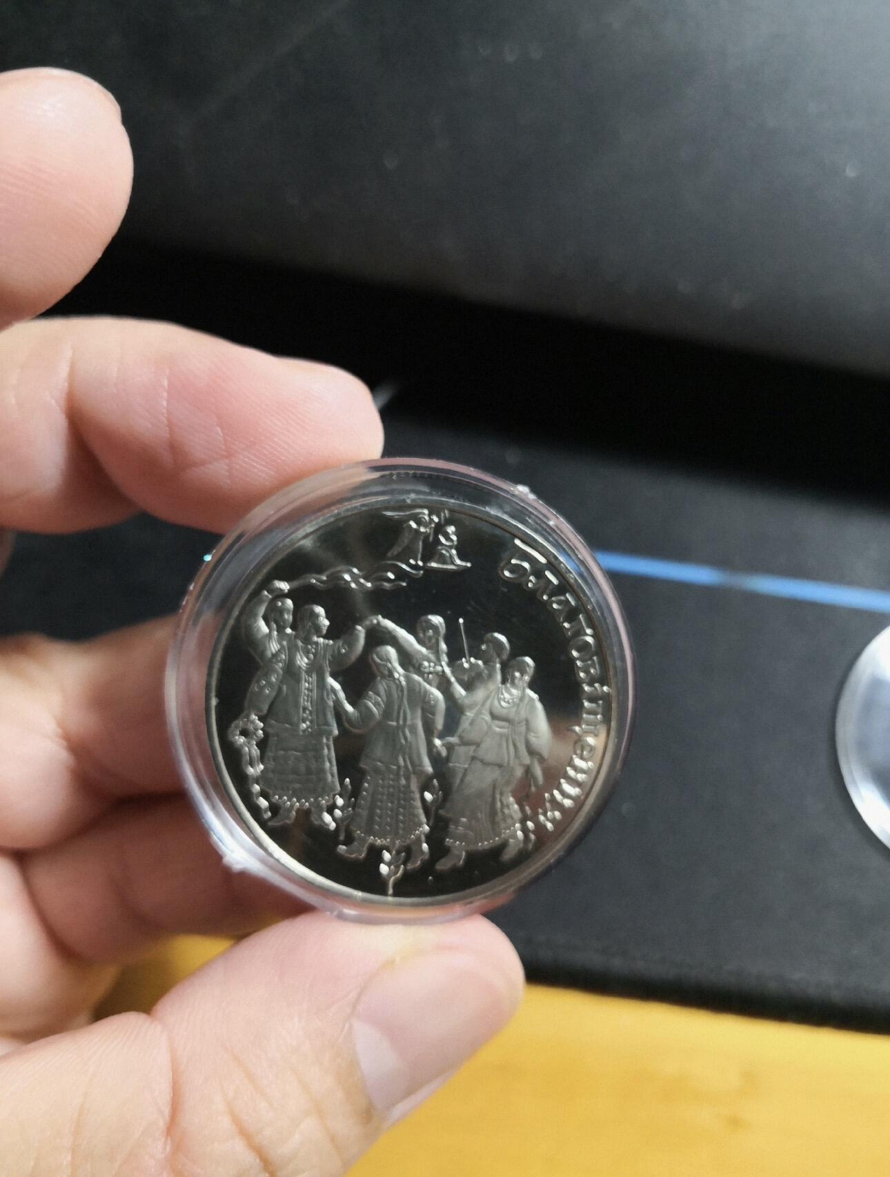  乌克兰2008年5格里夫纳纪念币，传统节日系列。直径35mm。全新镜面proof，非常精美！