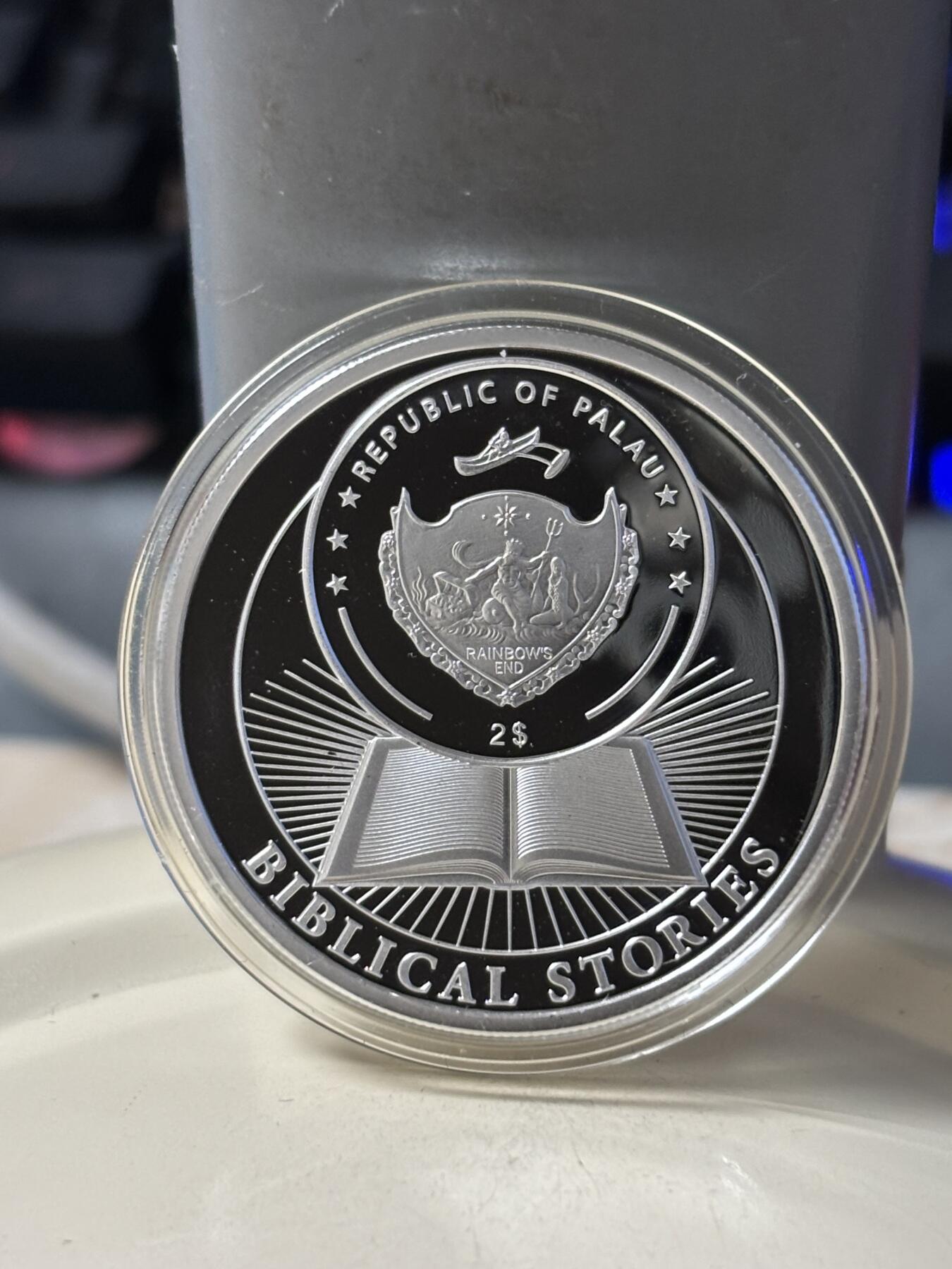 第182期拍卖 2017年帕劳2元精制部分彩色精制银币 圣经故事系列-狮穴中的丹尼尔 发行量：1千 盒证全，1/2盎司