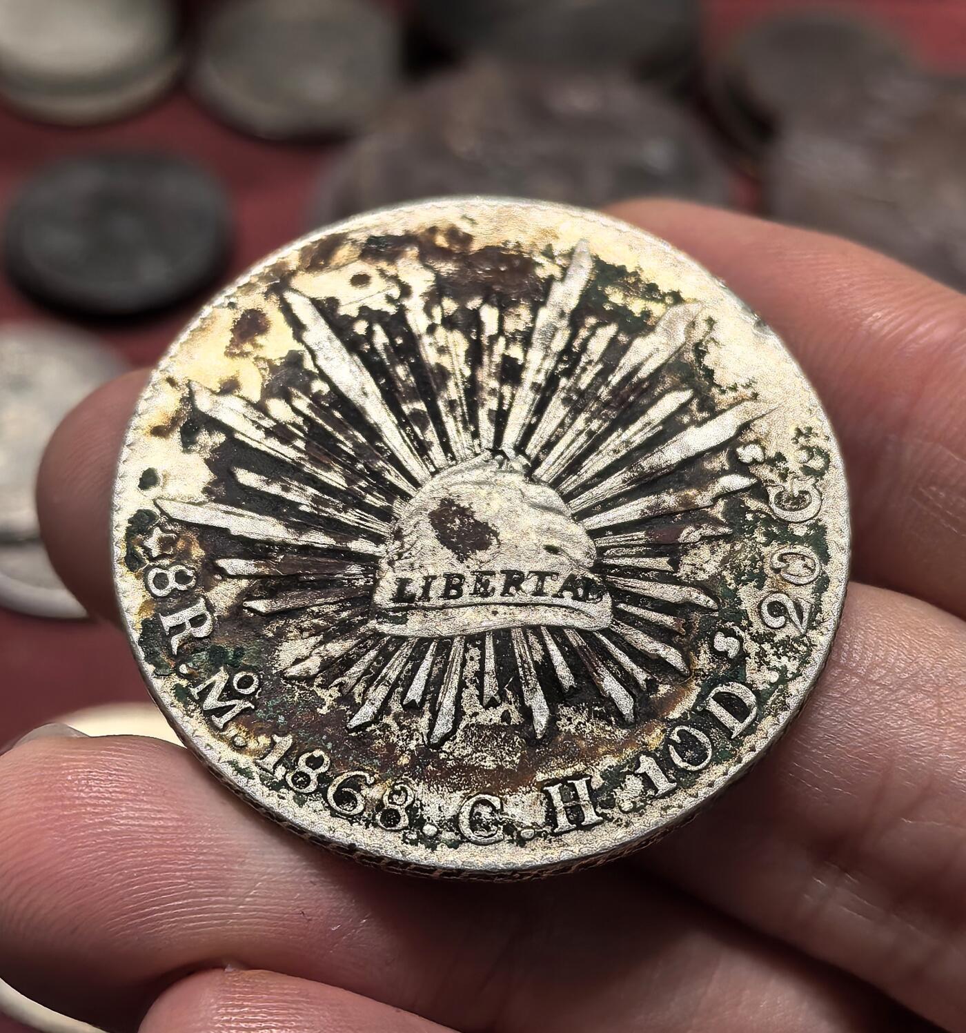 南宋泉阁俄币 外币 国币 专场第十九期 【送拍无额外佣金】 墨西哥 1862年 墨西哥鹰洋大银币 花边 老包浆通货好品 味道不错