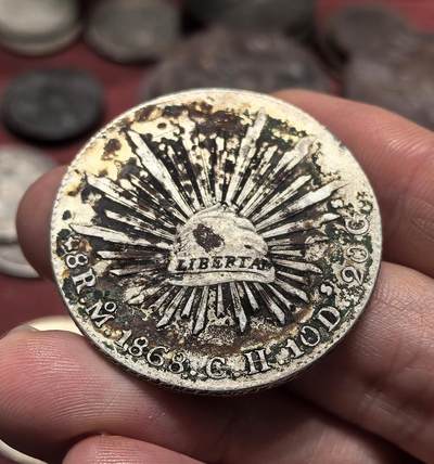 南宋泉阁俄币 外币 国币 专场第十九期 【送拍无额外佣金】 - 墨西哥 1862年 墨西哥鹰洋大银币 花边 老包浆通货好品 味道不错