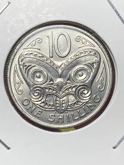 2025年第一百三十场(总第一百五十六场）外国好品纸夹散币场(免佣金) - 原光未流通–新西兰🇳🇿1967年1先令(伊丽莎白二世中年花冠，10分和1先令双面值版，首发年仅发行3年)