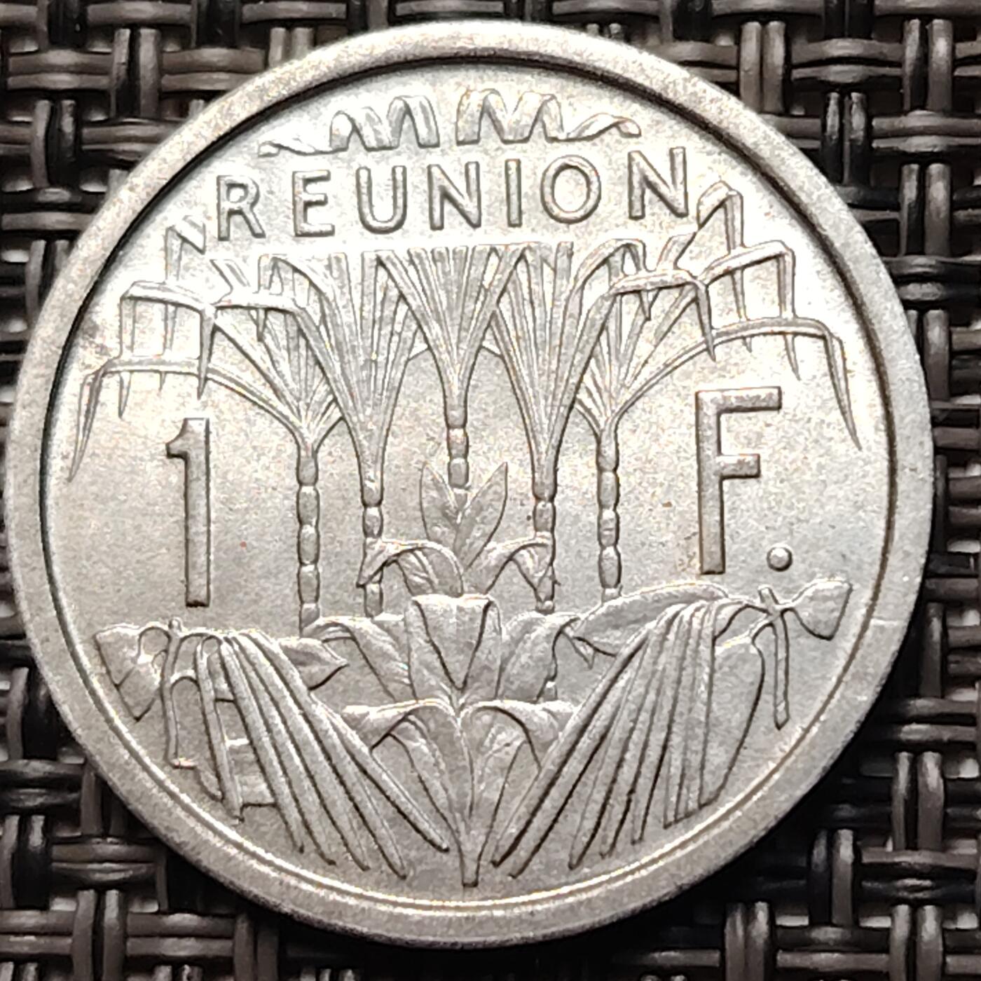 布加迪🐬～世界钱币(上海)🌾第 260 期 /  各国套币和散币 法属留尼汪🇷🇪 1948年 1法郎铝币