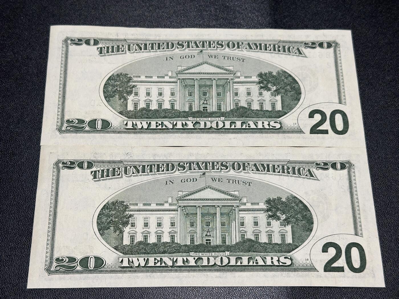 《外钞收藏家》第五百八十六期（品种丰富、精品多）（本平台长期征集拍品、欢迎藏友们联系合作） 2001年美国大头版20美元2张连号一起 全新不绝 轻微潮