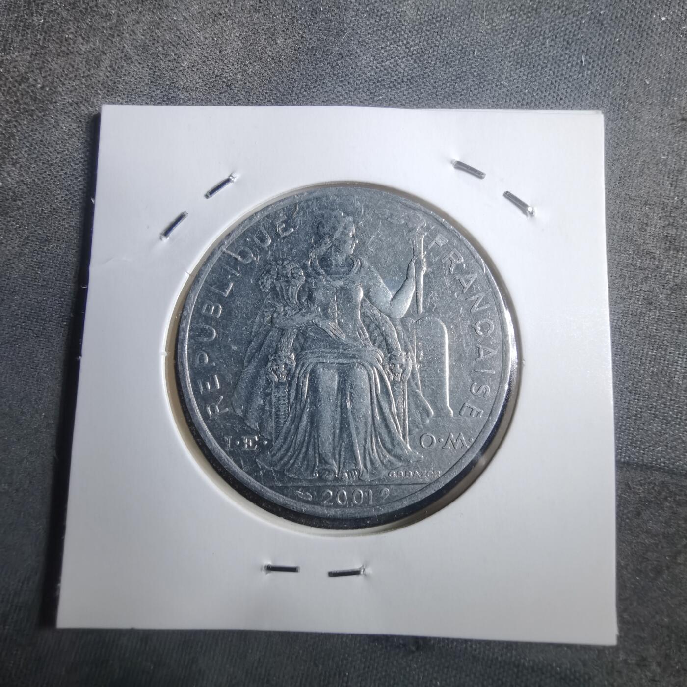 沼泽如烟--第907场 法属波利尼西亚2001年5法郎