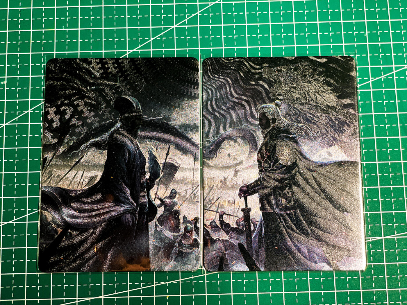 显眼宝36期 11月14日晚22:00截拍 佣金1起 可寄存～ 诸葛亮 vs 司马懿 龙争虎斗 粗闪一对 63*88