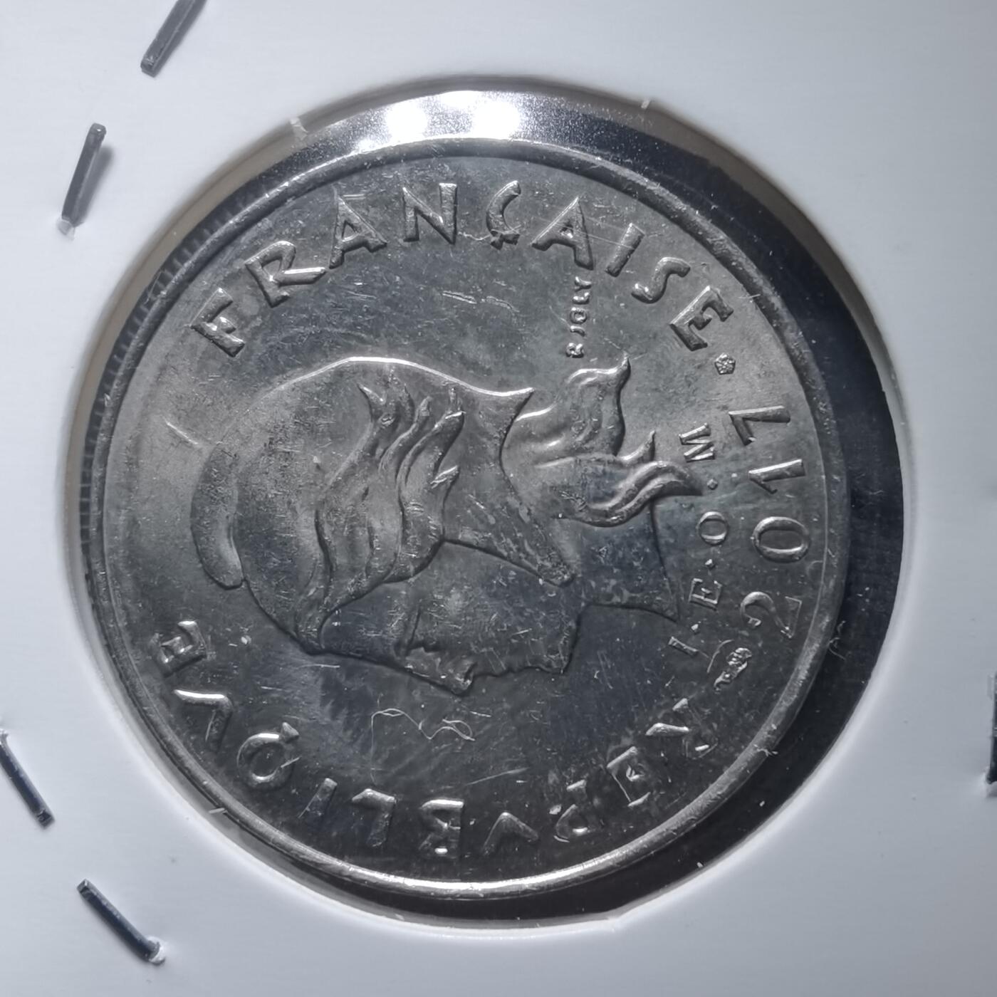 沼泽如烟--第907场 法属波利尼西亚2017年10法郎