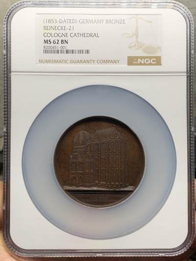 《竞宝斋》第440场 周日，周一，周二 3场连拍 （全场包邮） - NGC MS62BN 德国1853年克隆大教堂铜章，德国著名教堂，列入世界遗产目录，编号516-017，是由著名雕刻师Jacques Wiener雕刻（教堂主题系列名录），不可多得的收藏佳品，双面高浮雕，加大加厚盒，观赏性强，收藏价值高，不可错过。首见品。