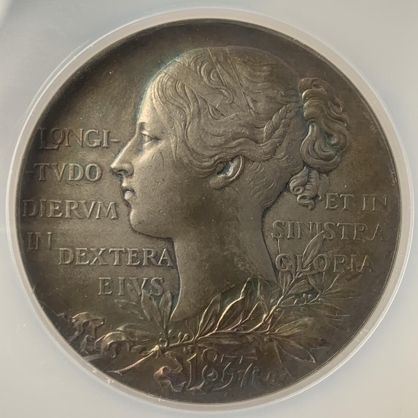 掌中浮雕-藏着的欧洲第042场 NGC MS61 : 1897年英国女王登基60周年纪念银章, 55mm, 五彩包浆