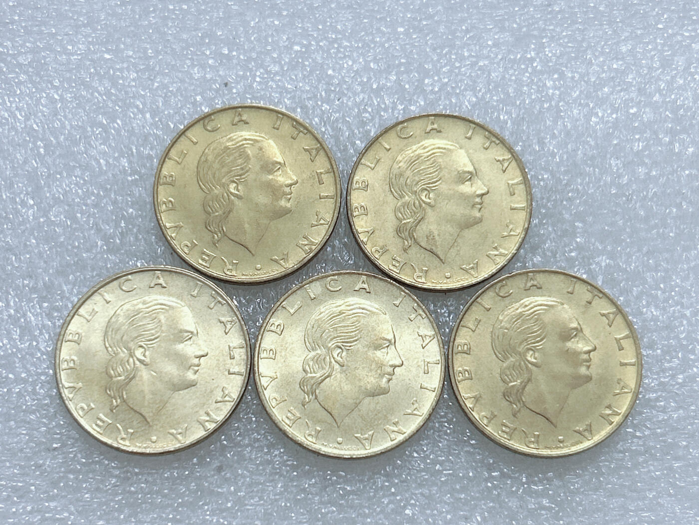 第一海外回流一元起拍收藏 散集专场  第269期 意大利1994年200里拉纪念币 宪兵部队成立180周年 5枚 原光品