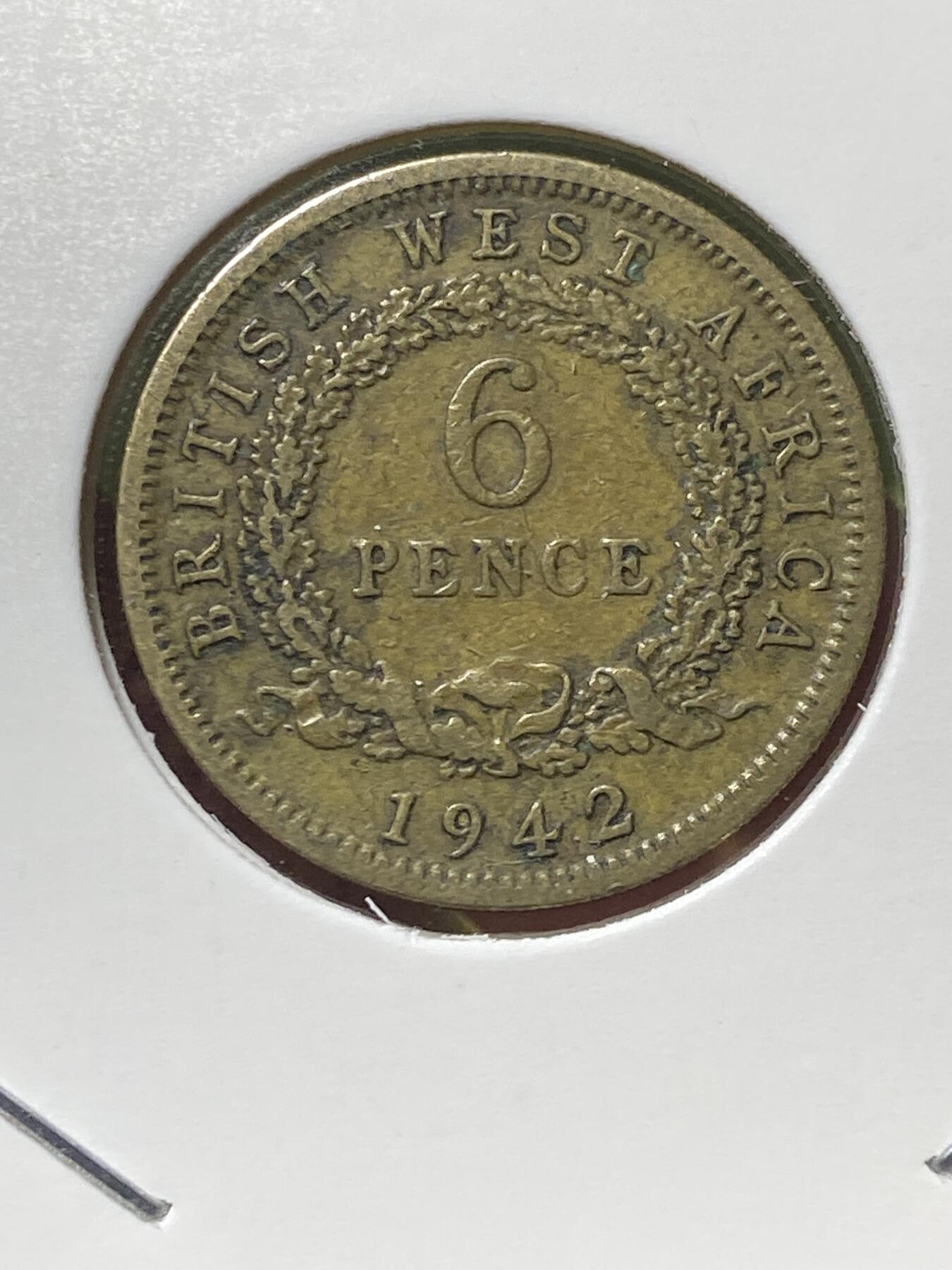 2025年第一百三十场(总第一百五十六场）外国好品纸夹散币场(免佣金) 少见–英属西非1942年6便士(乔治六世时期，发行量最少年份)