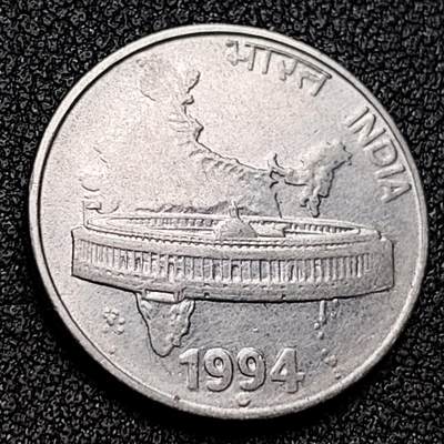 泉币菌-第131场-精品福利场 - 新德里国会大厦 2002 印度50派沙不锈钢硬币 22毫米3.8克
