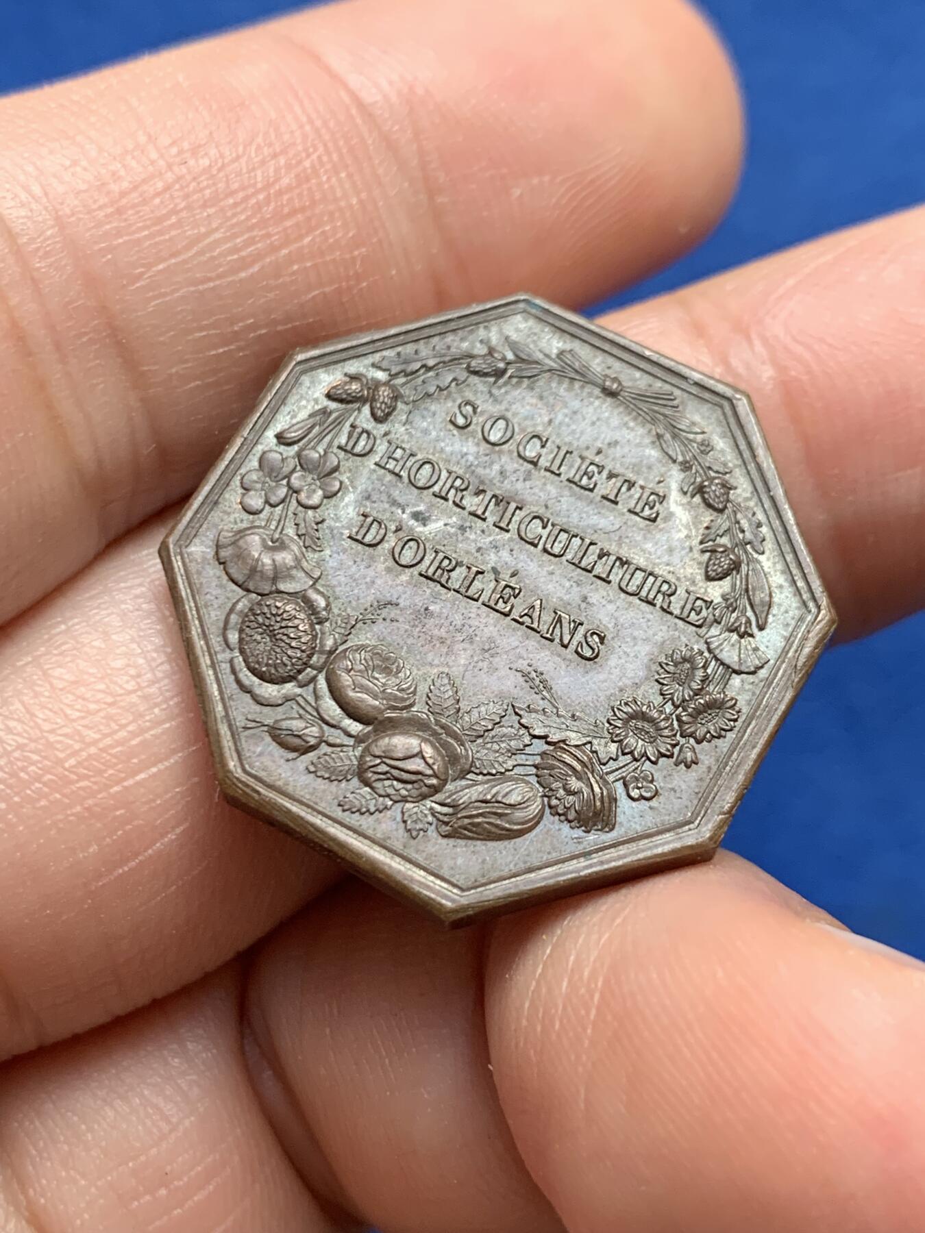 《竞宝斋》第440场 周日，周一，周二 3场连拍 （全场包邮） 法国八角铜质代币，奥尔良园艺协会，10.47g，25.5mm，手指边铭