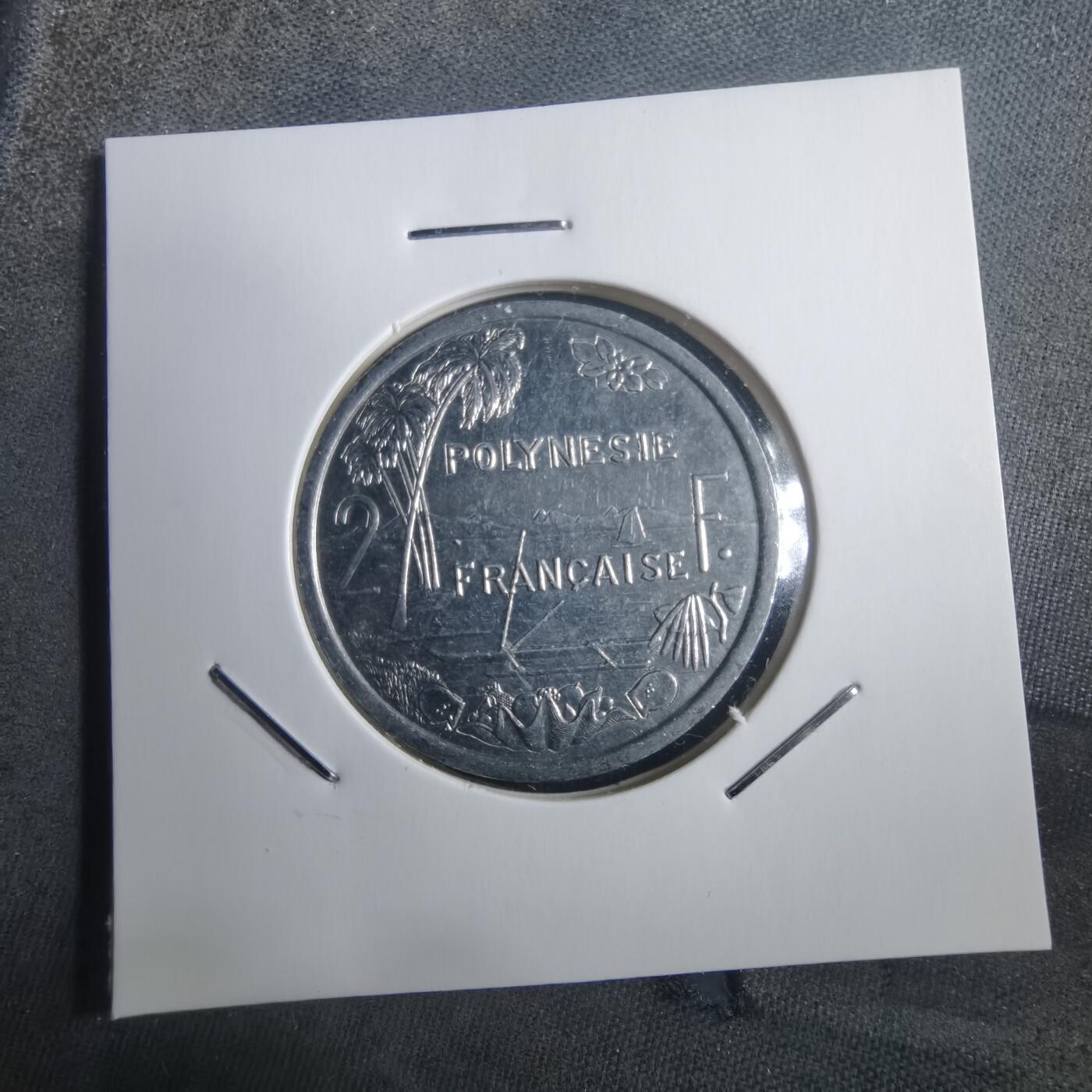 沼泽如烟--第907场 法属波利尼西亚2000年2法郎