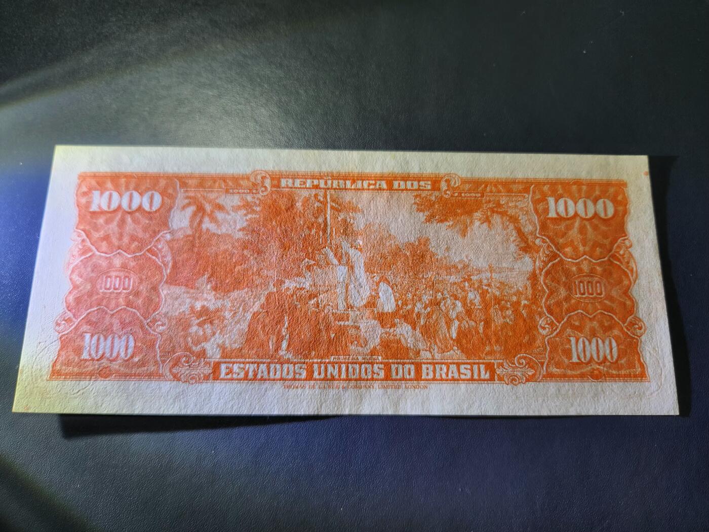 11月21号晚上8点 外国纸币自动截拍第61场 巴西1960年100克鲁塞罗 签名8 几乎全新