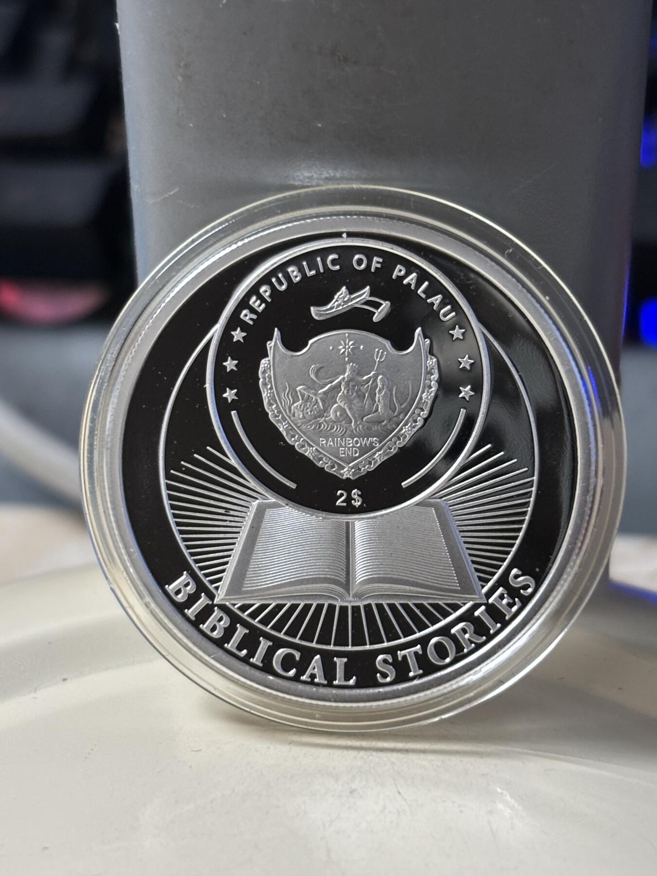 第182期拍卖 2017年帕劳2元精制部分彩色精制银币 圣经故事系列-狮穴中的丹尼尔 发行量：1千 盒证全，1/2盎司