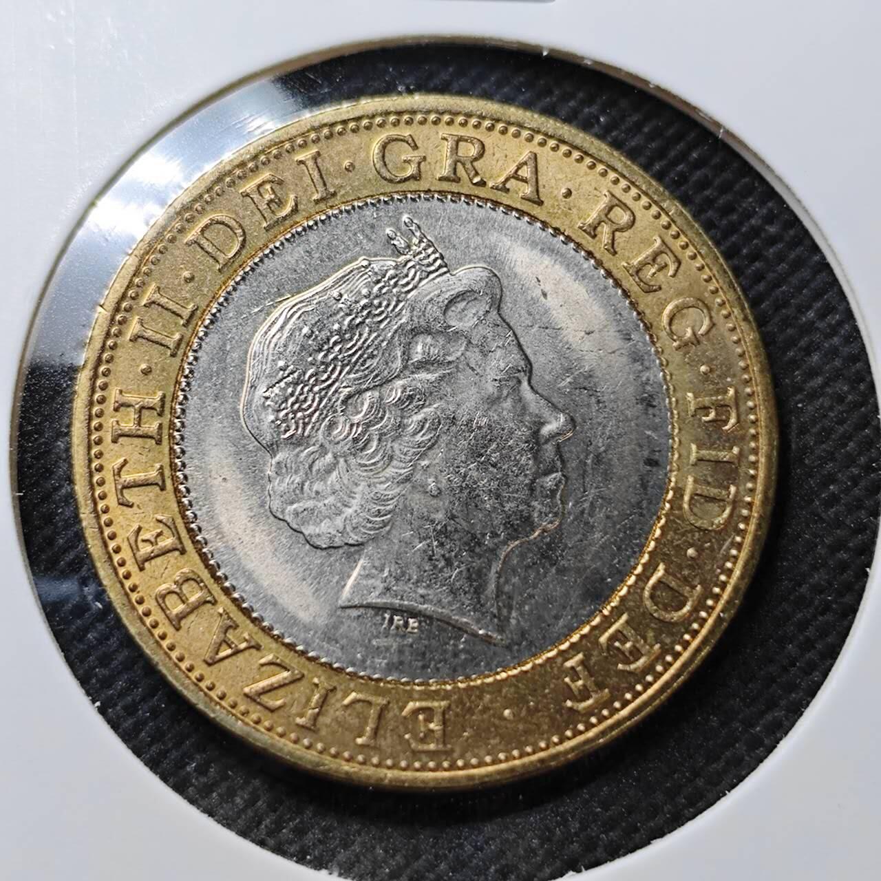 KK钱币收藏小铺  第373场  2月预留时间 周末发货  1999英国2镑双色币 好品