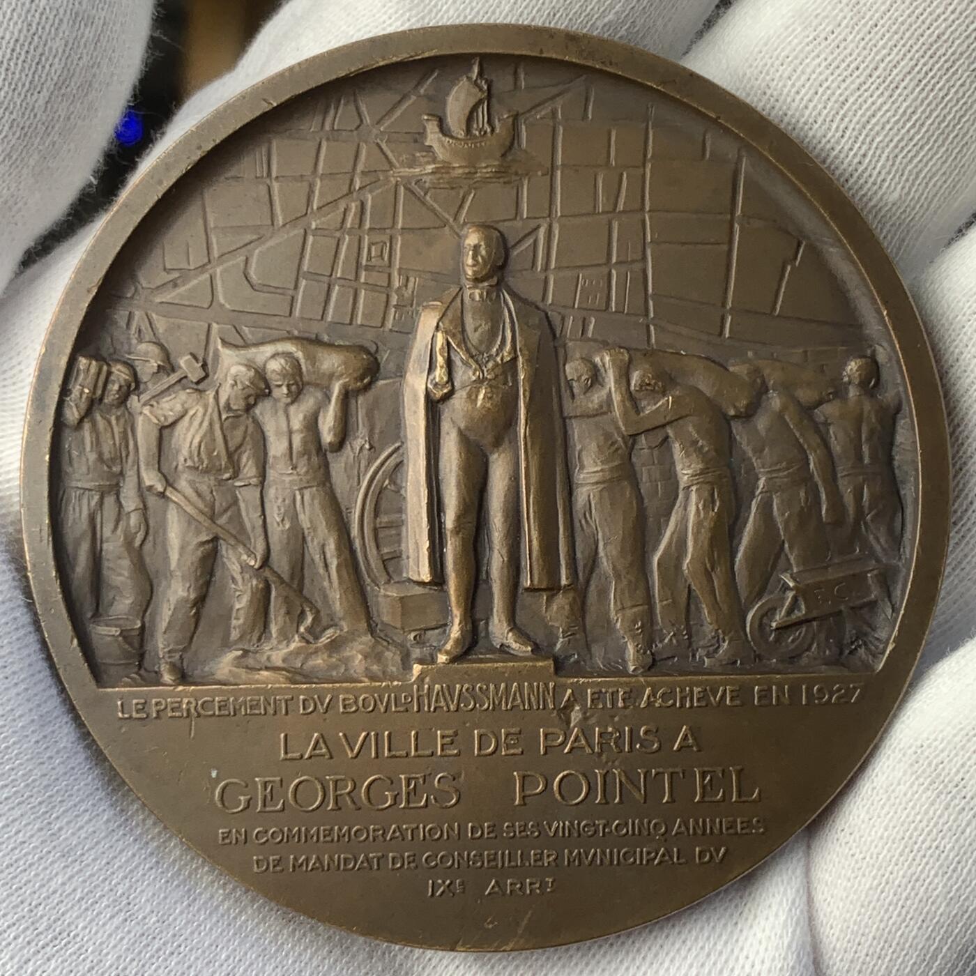 掌中浮雕-藏着的欧洲第042场 1927年法国乔治·潘泰尔纪念巴黎奥斯曼大道竣工大铜章，63mm，110g