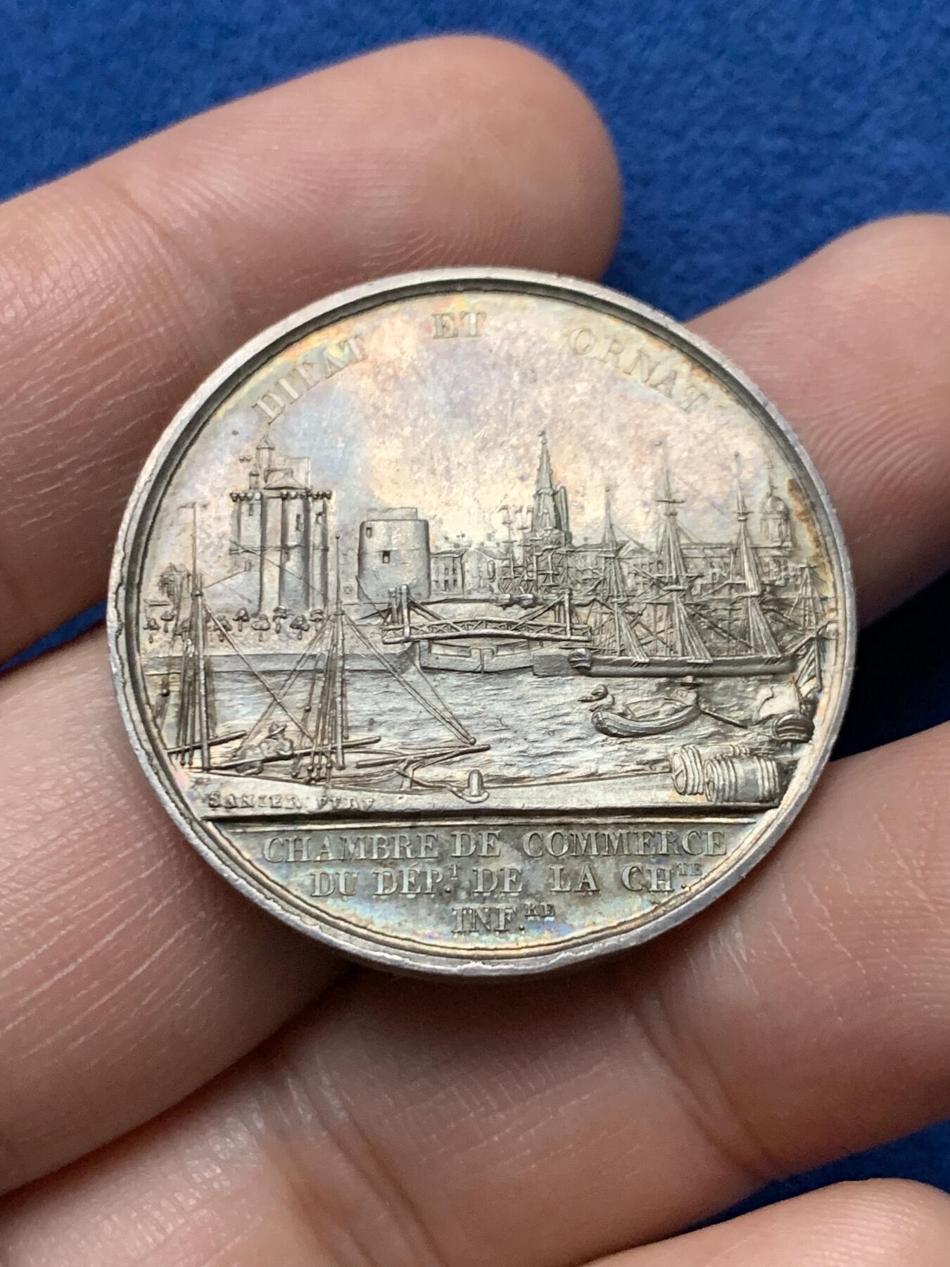 《竞宝斋》第440场 周日，周一，周二 3场连拍 （全场包邮） 法国罗谢尔贸易港口银章，33MM，16.9克，蜜蜂边铭