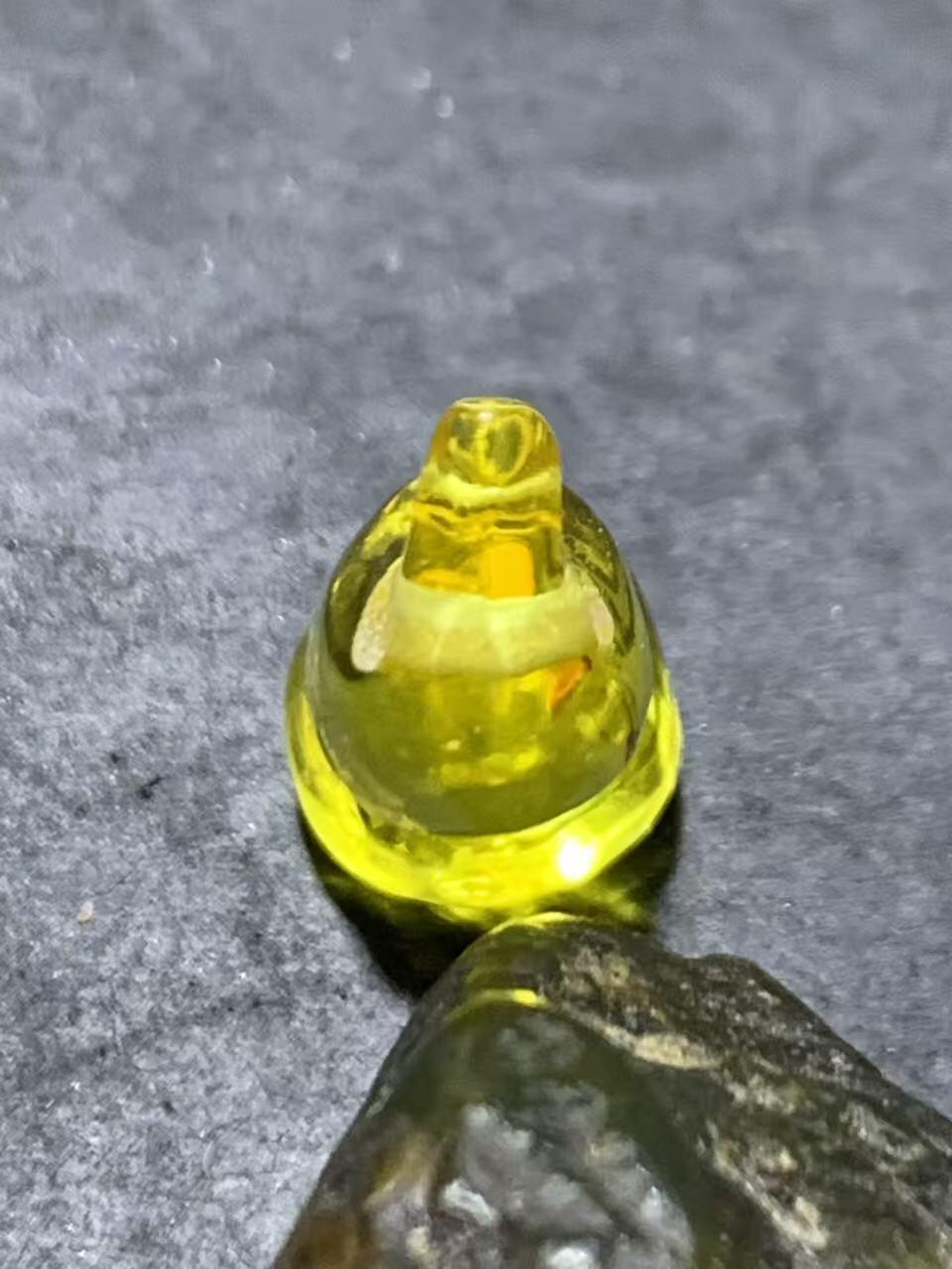 天然乌克兰原矿蜜蜡通货随形葫芦吊坠，挂件一个，