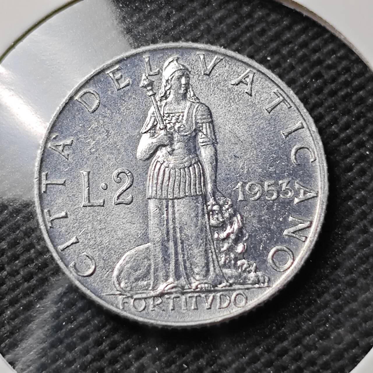 KK钱币收藏小铺  第373场  2月预留时间 周末发货  1953梵蒂冈2里拉 好品