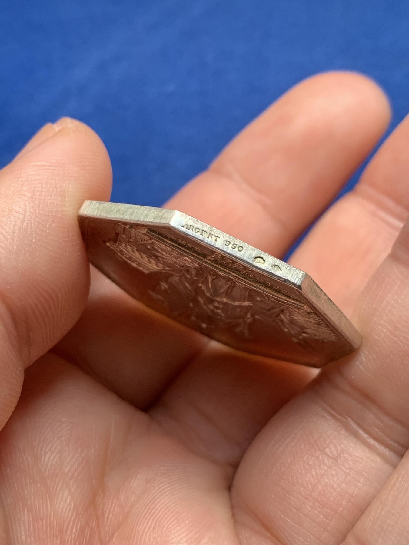 《竞宝斋》第440场 周日，周一，周二 3场连拍 （全场包邮） 法国八角银质代币，巴黎贴现银行，18.8g，34.5mm，边铭：野猪头+菱形950argent