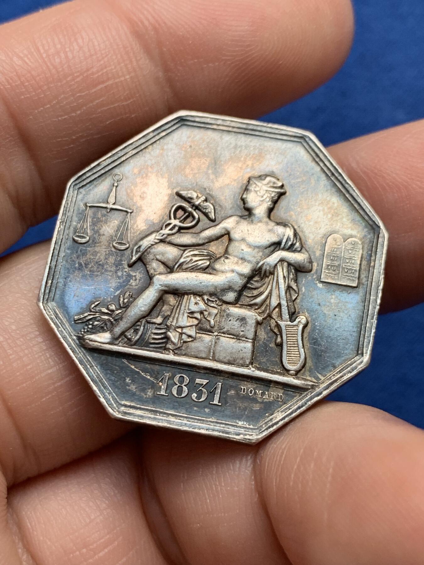 《竞宝斋》第440场 周日，周一，周二 3场连拍 （全场包邮） 法国八角银质代币，政府专员，15.94g，32mm，丰饶角边铭