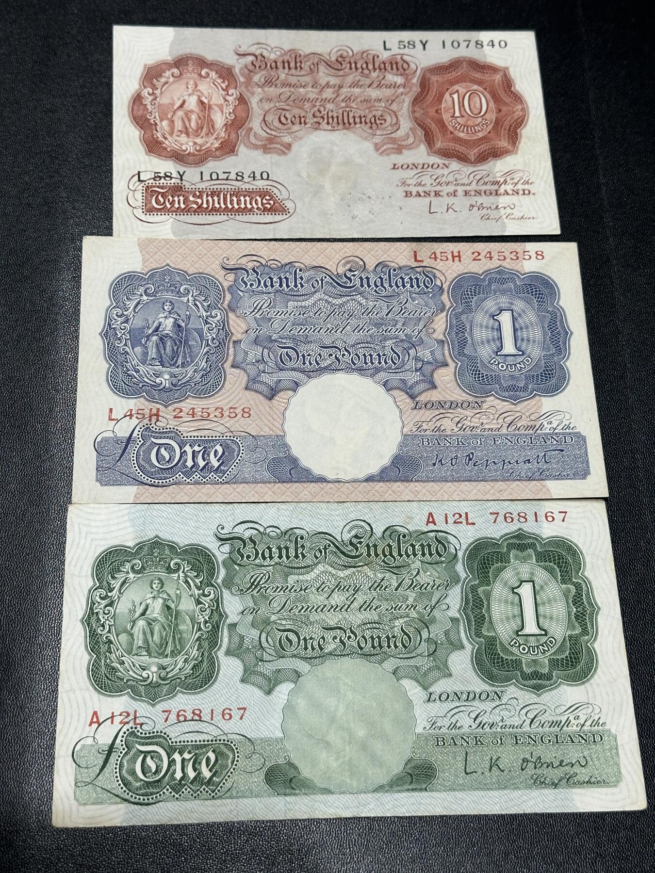 《外钞收藏家》第五百八十六期（品种丰富、精品多）（本平台长期征集拍品、欢迎藏友们联系合作） 英国A序列10先令和2个版本1镑 一起 非全新 品相如图