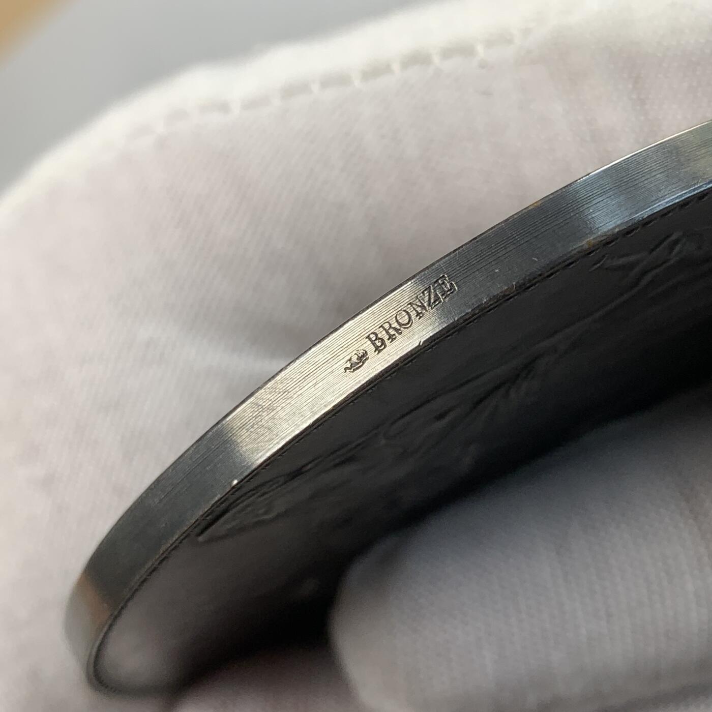 掌中浮雕-藏着的欧洲第042场 1912年法国国立音乐学院奖章（镀银铜章） ， 68mm，原盒，雕刻家：1900年法国巴黎世博会一等奖获得者尚普兰（Clement Chaplain，1839-1909）