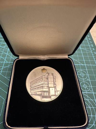 蒂克钱币-第48场日本章牌专场 - 日本 涉谷警察署 纪念章 54mm 91g 绒布盒